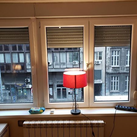 Private Cozy Room 1 With Shared Kitchen In Appartment, Downtown بلغراد المظهر الخارجي الصورة
